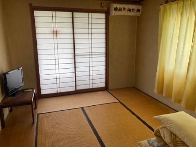 寮はこんな感じです☆
歩いてすぐなので通期も楽々!!