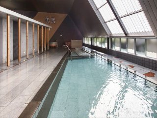 【完全個室×ジム利用可】北海道の秘湯　北湯沢で接客スタッフ募集中！