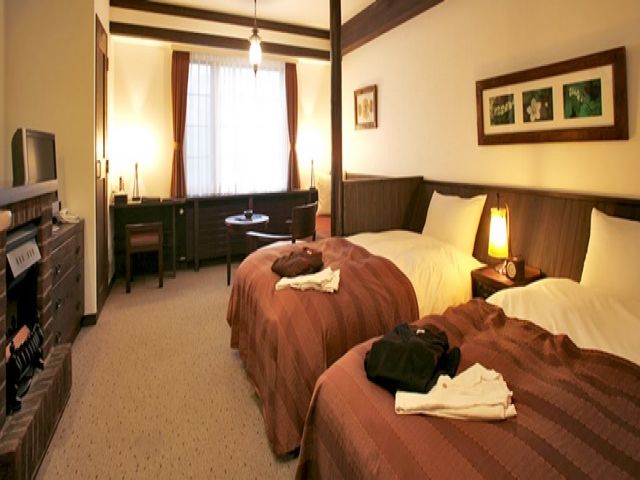 綺麗な館内寮や客室に住み込めます！