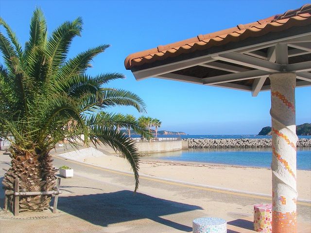 【離島】ホテル周辺の景色は抜群にきれいです。自然に囲まれてのんびり生活したい方大歓迎！