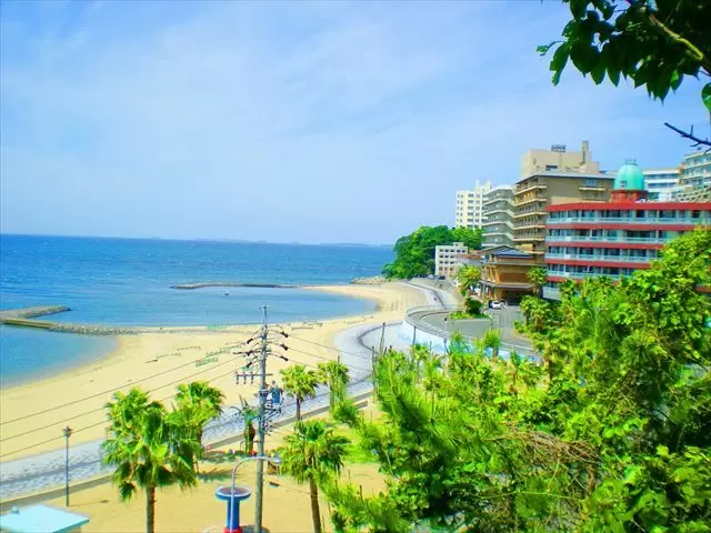 目の前は海!遮る物が何もないで眺めはサイコーです♪