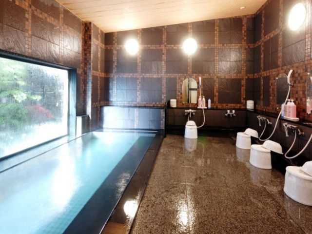 館内大浴場も使えるので気分によってお部屋のお風呂と大浴場を使い分けできます☆