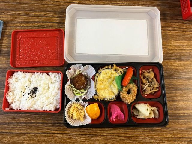 毎日２食無料です♪
味も美味しいと評判です!!