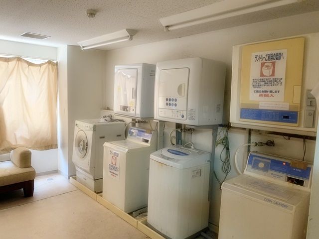 ランドリーは共同利用になります