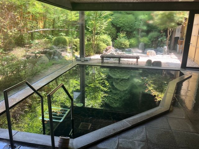 仕事終わりは温泉満喫☆
不動温泉はここでしか味わえないのが魅力!!