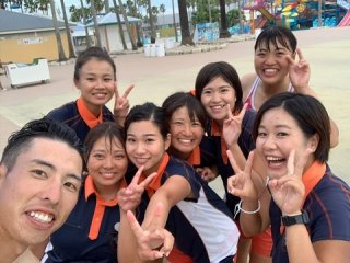 ７月オープン★日本最大の海水プール監視100名のスタッフ募集!!友達100人できます★