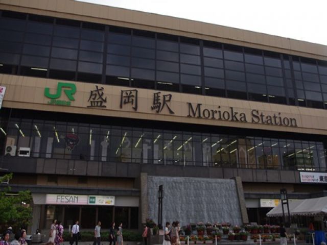 盛岡駅から路線バスも出てます！