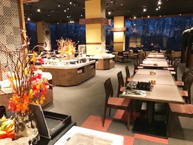 レストランを中心に全般業務をお願いします★