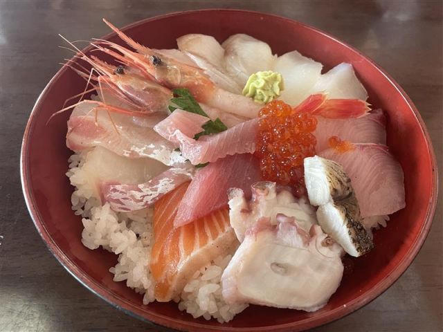 海鮮丼がお勧め♪