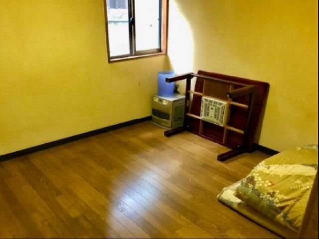 個室のお部屋でゆっくり過ごせます◆
Wi-Fiもあるのでお休みは部屋でゆっくり自分時間!!