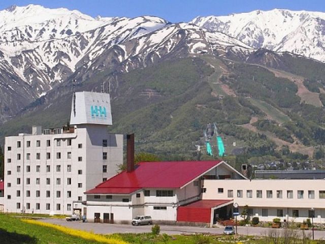 北アルプスの特等席にあるホテルです！
空気がきれいで美味しいですよ～