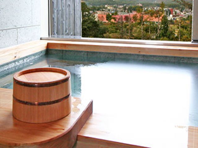 疲れた日にはゆっくりと温泉に入れます！