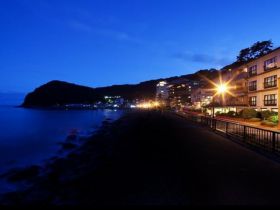 目の前には伊豆大島！！海沿いの温泉地♪♪
