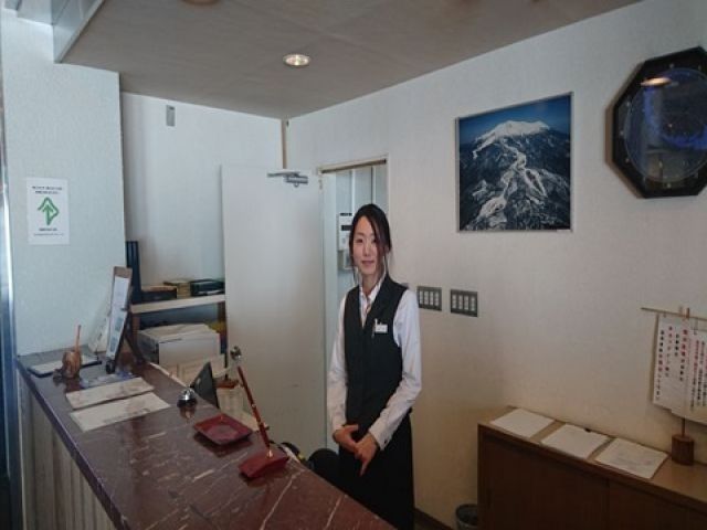 未経験の方も安心して下さい♪
制服は洋装になります☆