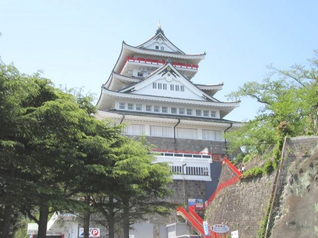 観光名所の熱海城も近いですよ～