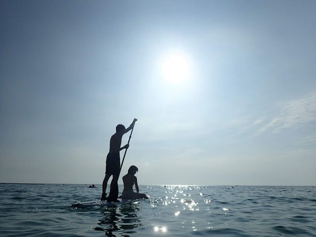 SUP・シュノーケリング・ジャングルツアーなどの観光が有名です！