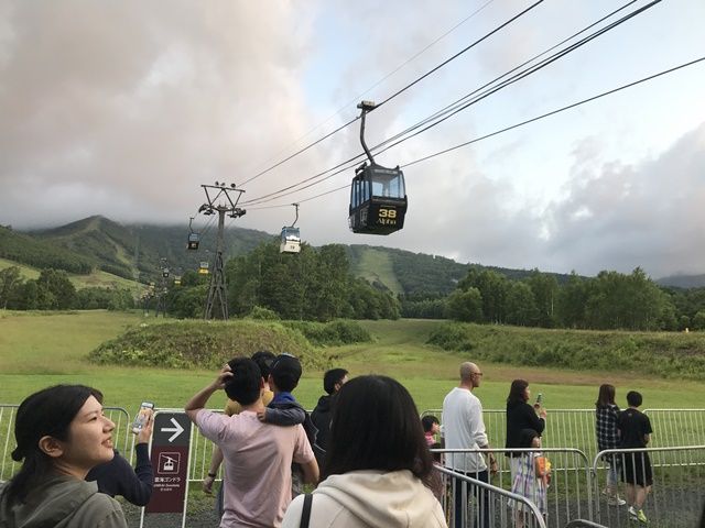 雲海テラスまで繋がるゴンドラ