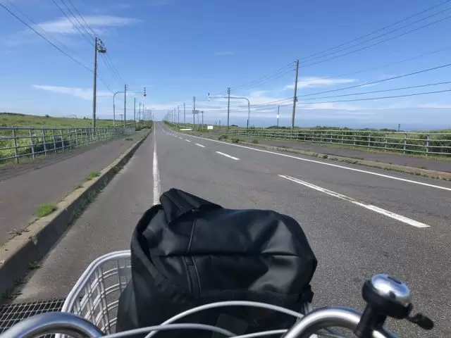 休みの日はどこまで行こう。