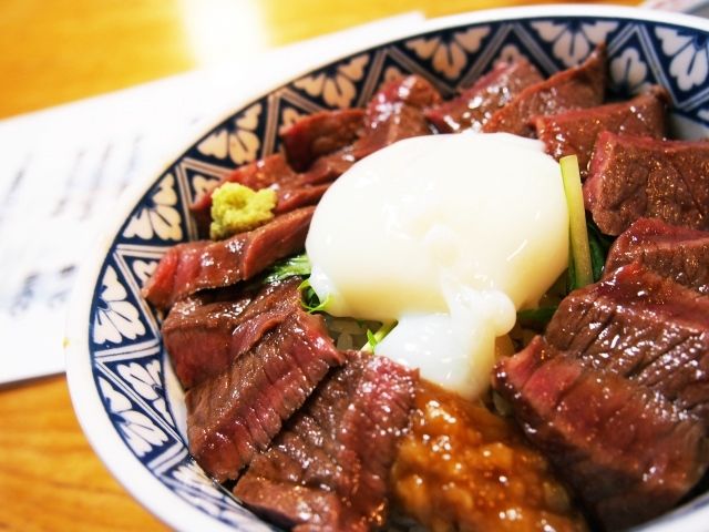 阿蘇名物・赤牛☆隠し味の付け味噌が美味しい！！
