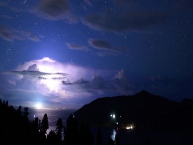 夜にはきれいな星空も見えます☆