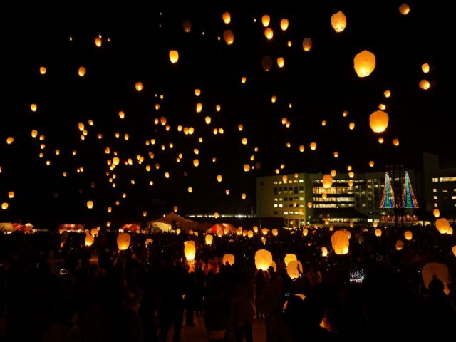 毎日開催されるランタンフェスは圧巻です☆
思い出になります。