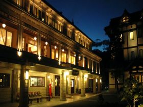 モダンなリゾートホテル★　