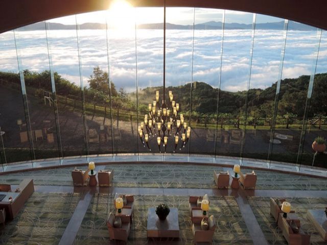 カフェ、BARも含めて9つのレストラン会場があります！
料理の勉強には最高の環境です！