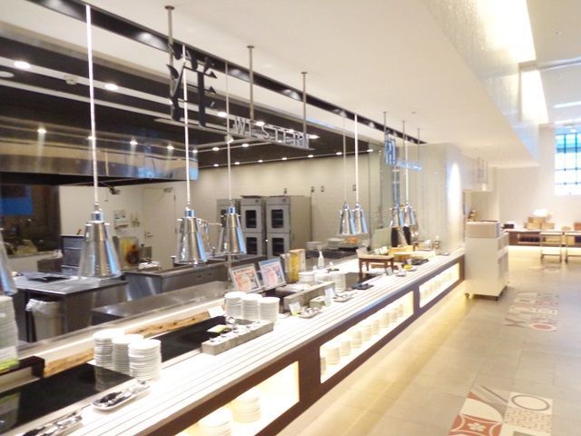 オープンキッチンでお洒落な会場です。