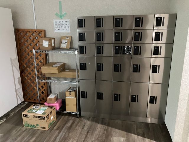 宅配ボックスも完備してます！