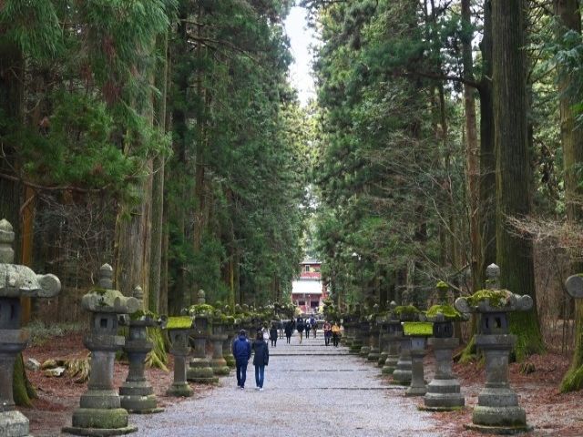 「日本らしい景色」として国内外問わず訪れる方が多い富士山最古の神社である浅間神社もぜひ！