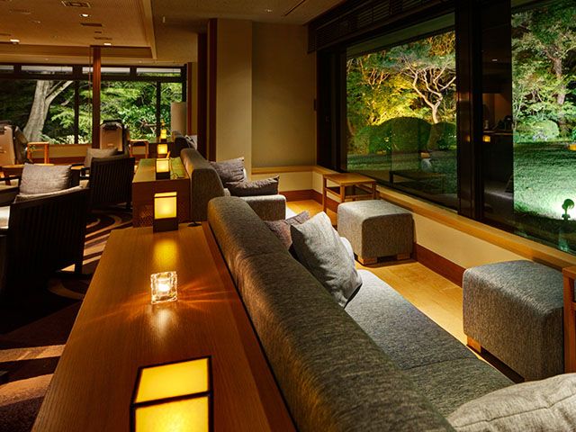 自然あふれる旅館でのお仕事です。