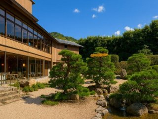 【玉造温泉】トイレ・風呂付個室寮。パワースポットの「出雲大社」は日帰り圏内です☆