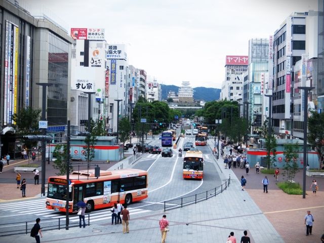 駅前は整然として観光もしやすいです♪♪