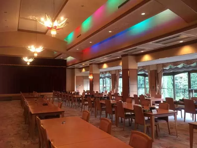 職場のレストラン会場です♪