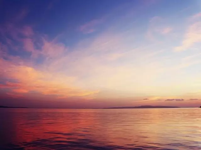 《島暮らしの良い所》夕日をゆ～くり眺めて1日の終わりを過ごせます!!まさに贅沢な島time