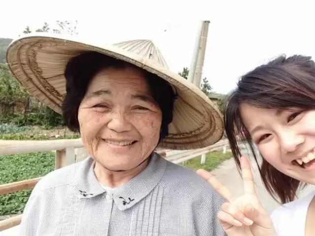 あたたかく家族の様に接してくれる方がとっても多い島です。
