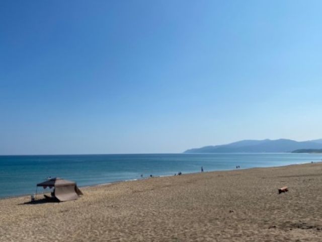 ビーチまでは徒歩圏内！きれいな景色に癒されます。