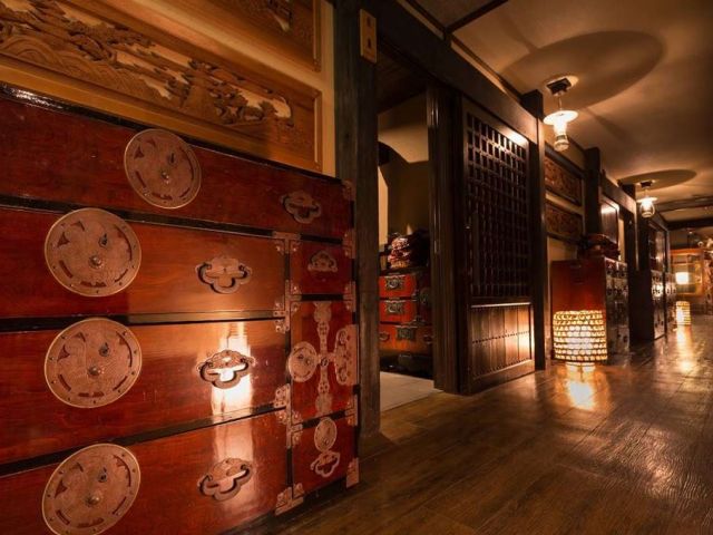 【古民家に泊まろう】心奪われる『究極の古民家宿10選』に選ばれた旅館です♪