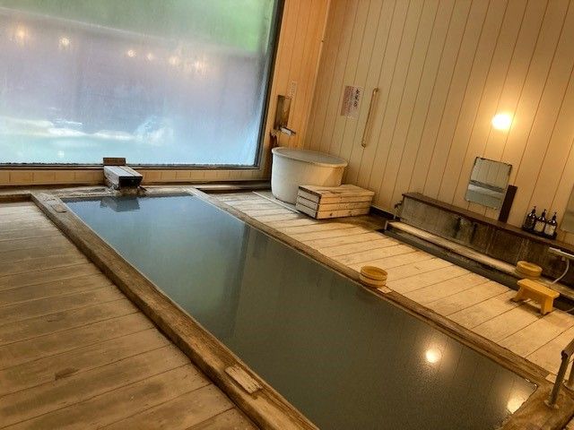 綺麗な温泉に毎日浸かりたい放題！
こんな経験はリゾバだけです☆