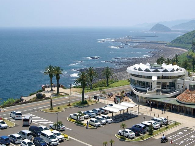 休日は少し遠出して観光も☆私のオススメはここで食べられる「日向夏ソフト」☆