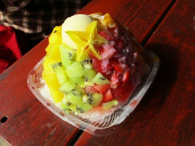 沖縄では冬でもかき氷食べれちゃいます☆しかも映えかき氷！