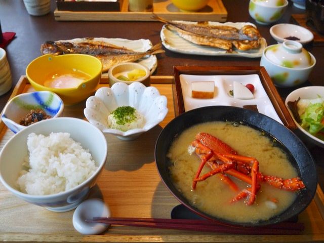 ★休日は地元の海鮮・魚介などグルメも楽しんでください★