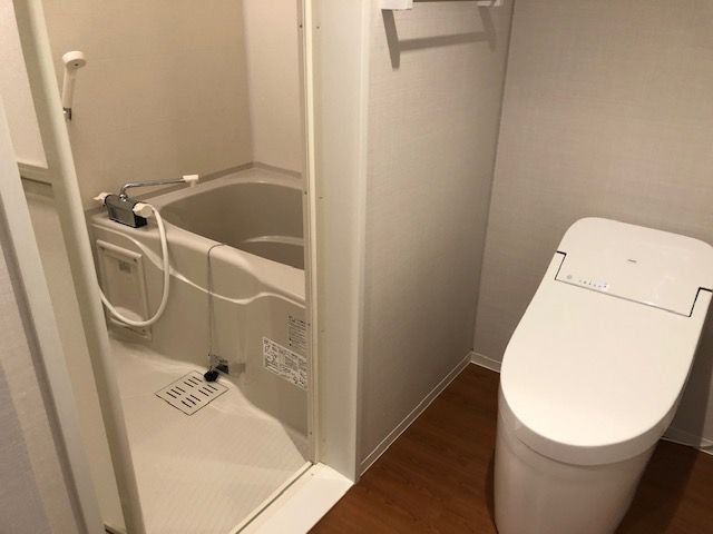 バス・トイレ別の新築寮が自慢♪