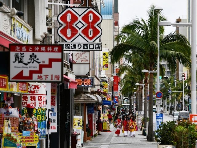 リゾバしたいけど生活環境が良いところがいいな～とお考えの方にオススメ♪那覇でのお仕事です！
