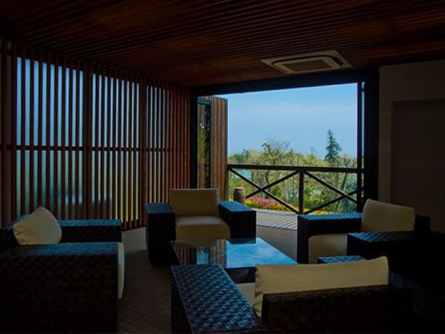 リゾート感満載の旅館のロビー★和モダンな洗練された印象です！