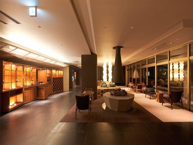 職場も周辺環境も外国人の方がいっぱい！英会話が必須です！