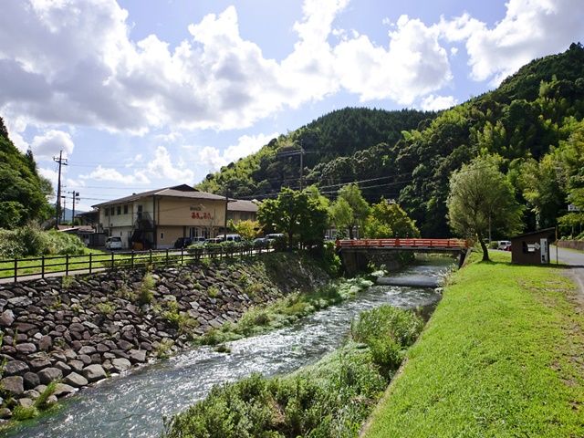 自然の中でのお仕事です。