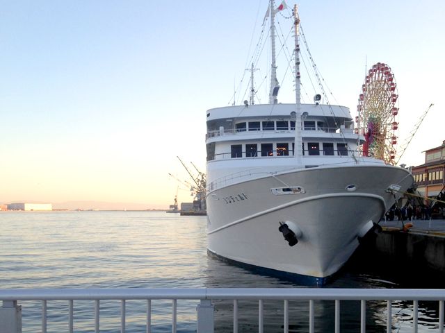 三宮や元町へも気軽に行ける距離感です。