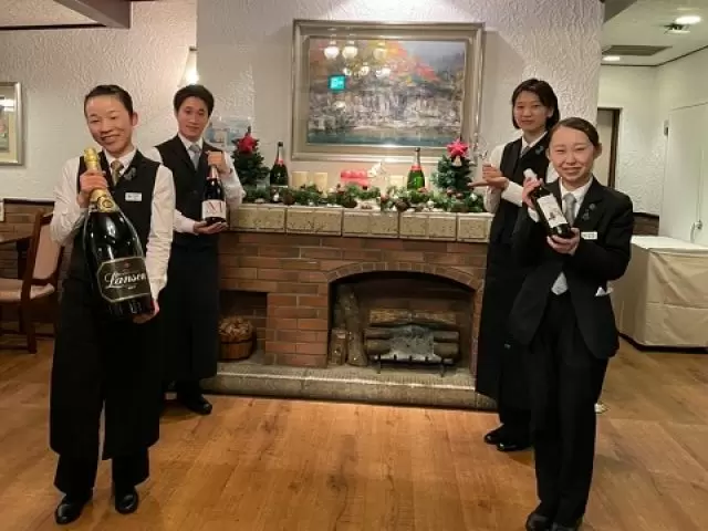 ヒューマニックスタッフ多数在籍☆高時給・好待遇の人気のホテル!!カップルさん大歓迎♪