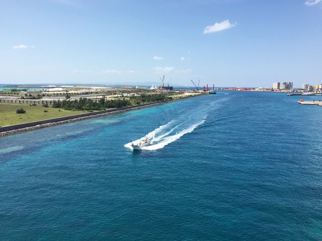 港が近く離島めぐりにも最適な立地です！